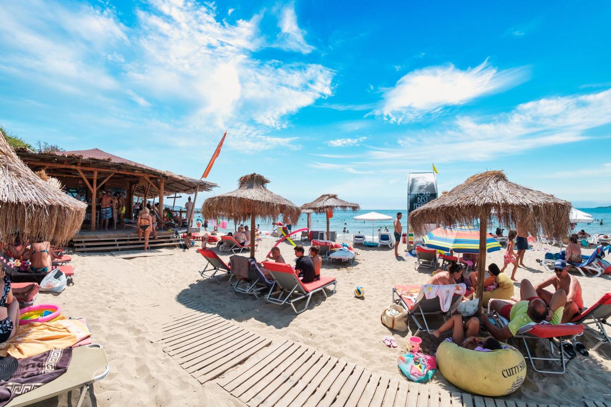 Premier Fort Beach Hotel สวิติ วลัส ภายนอก รูปภาพ
