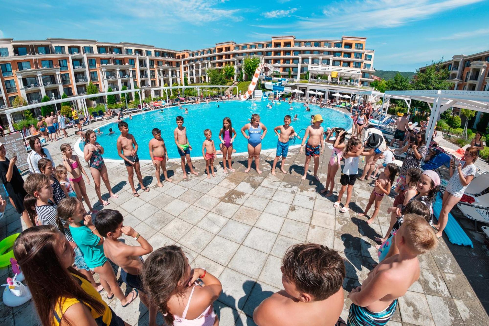 Premier Fort Beach Hotel สวิติ วลัส ภายนอก รูปภาพ