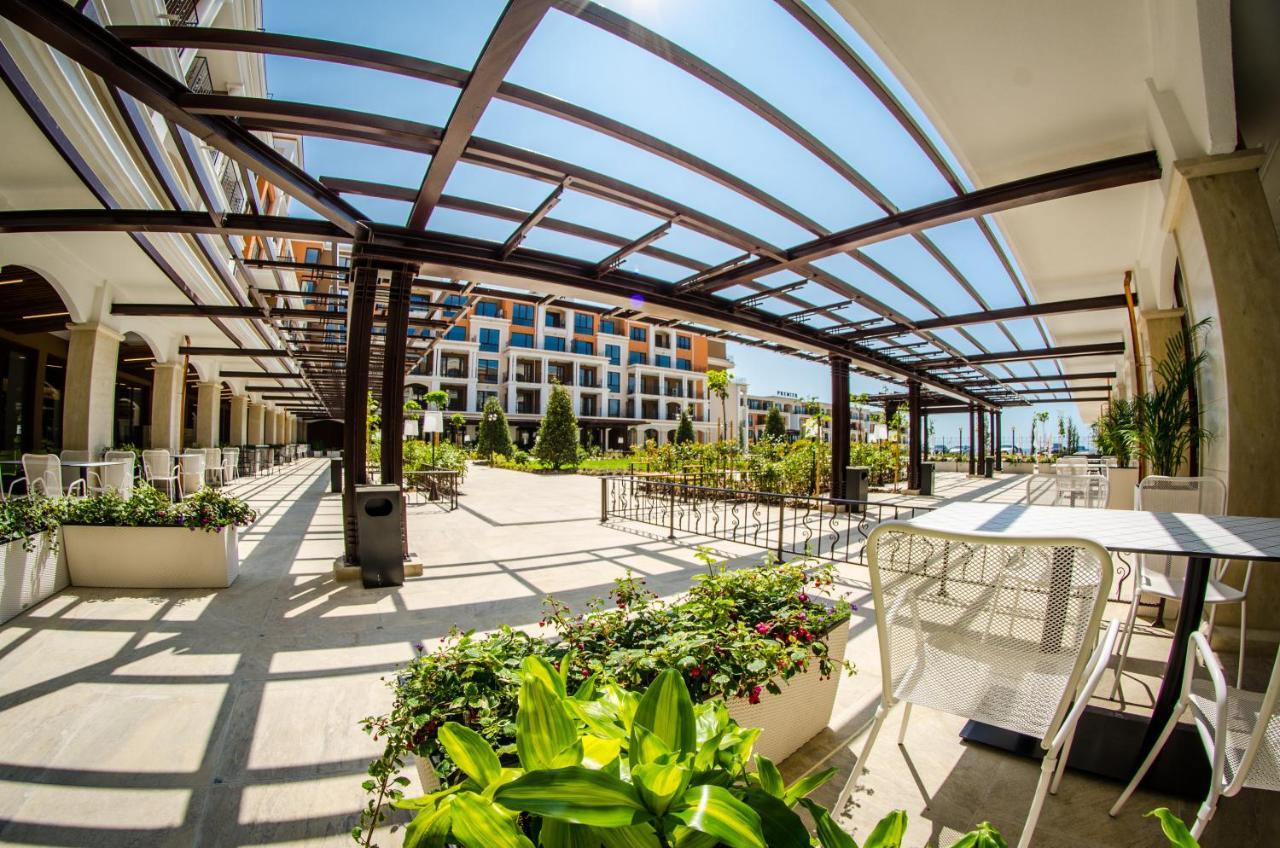 Premier Fort Beach Hotel สวิติ วลัส ภายนอก รูปภาพ